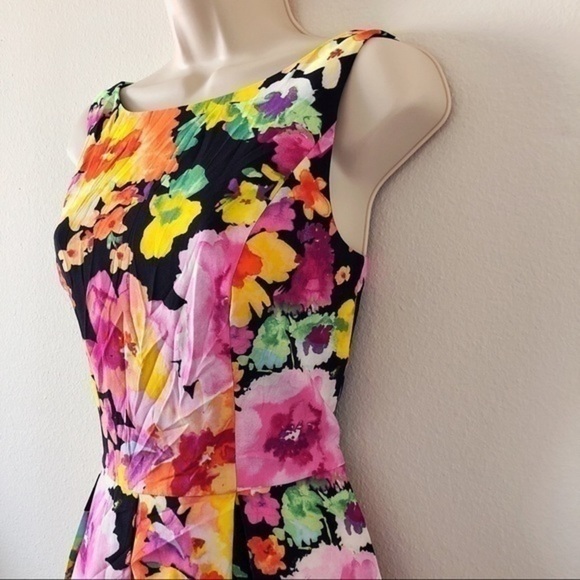 The Limited Floral Dress - Picture 5 of 7